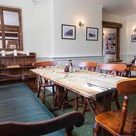 Five Bells Inn, Wrentham Екстер'єр фото