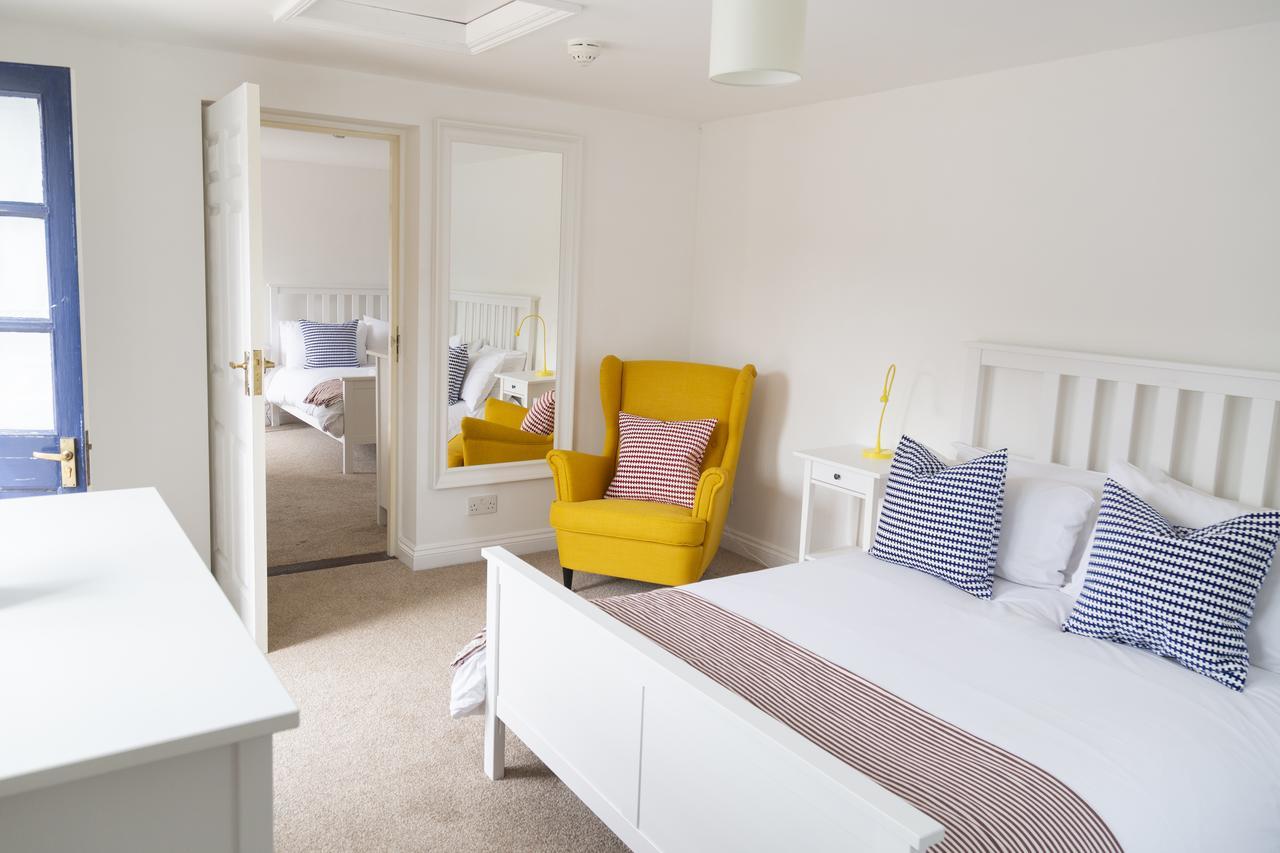 Five Bells Inn, Wrentham Екстер'єр фото