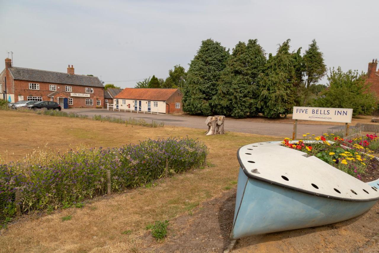 Five Bells Inn, Wrentham Екстер'єр фото